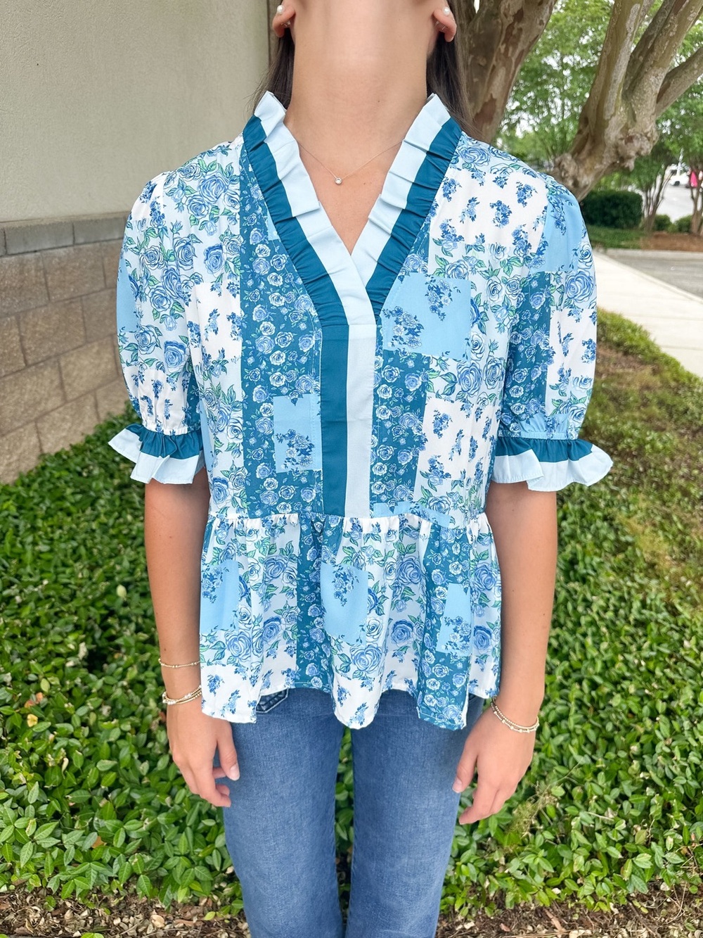 Simply southern Sweet Puff Top - Blue Patch - Picture 2 of 4